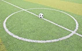 都体：尤文要求斯帕莱蒂遵守正装规定，比赛时不可以穿运动服